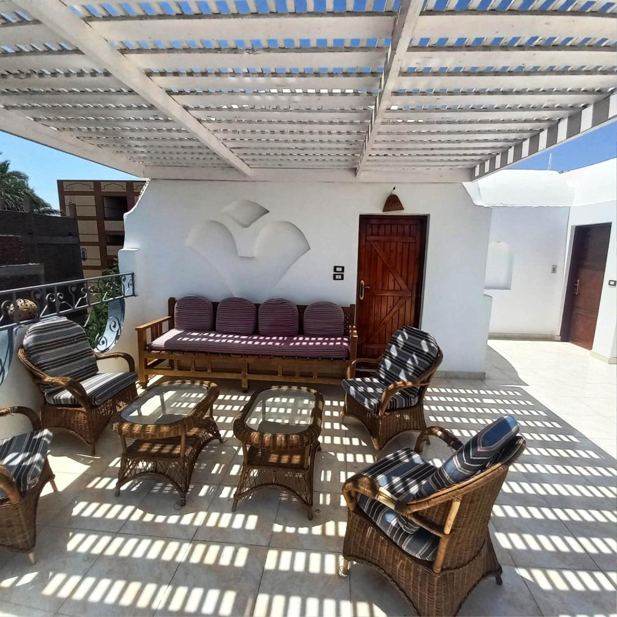 Villa Giulio Luxor Guest House Esterno foto