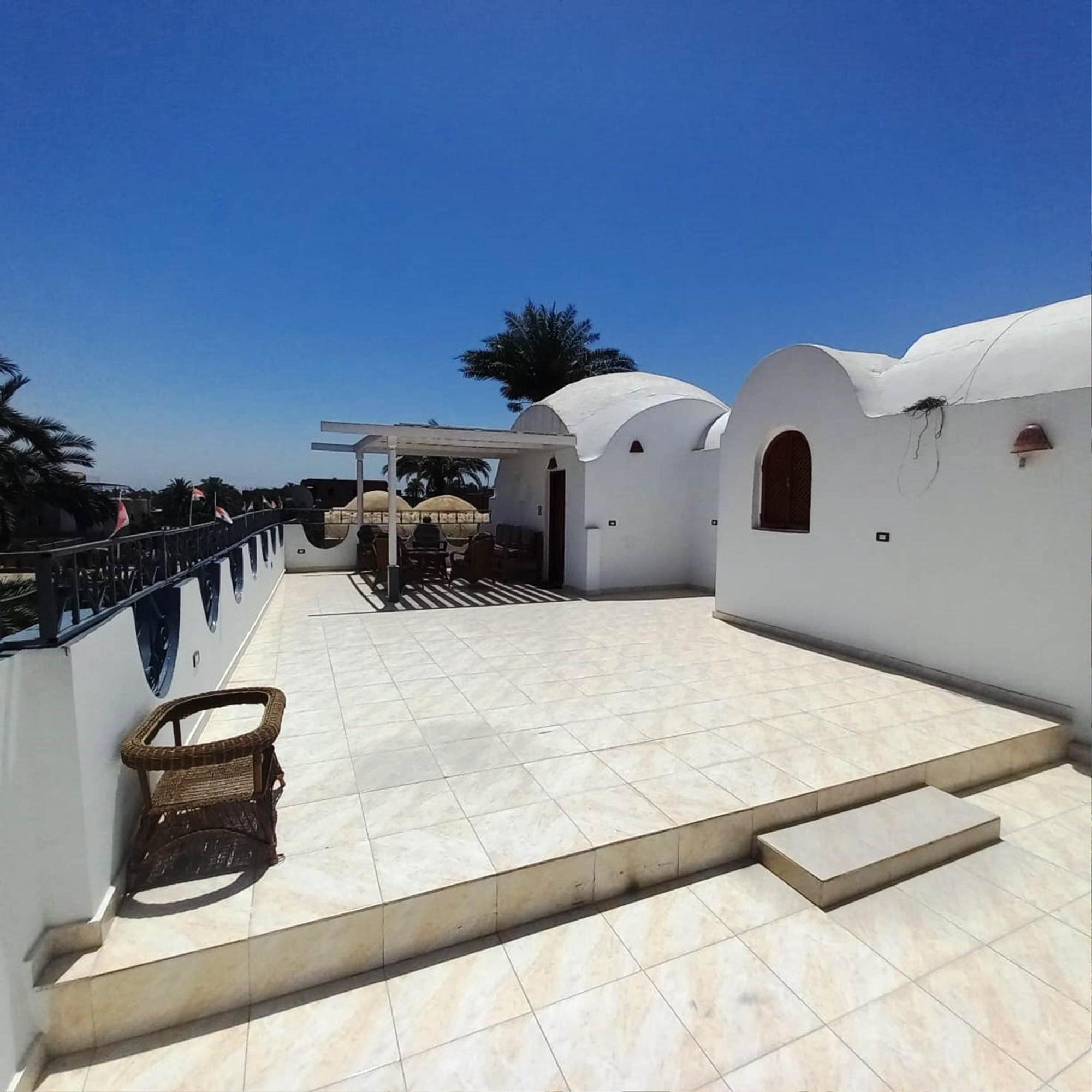 Villa Giulio Luxor Guest House Esterno foto