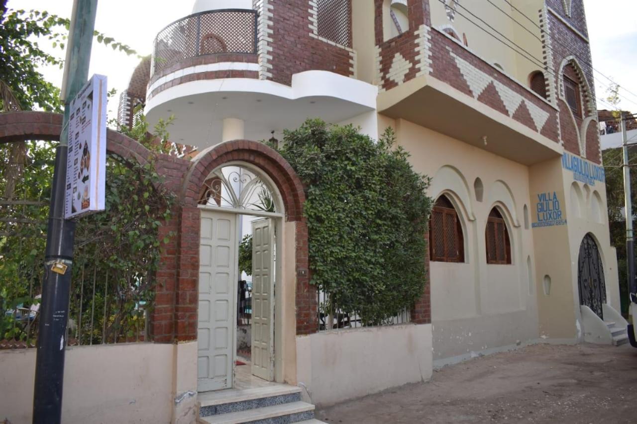 Villa Giulio Luxor Guest House Esterno foto